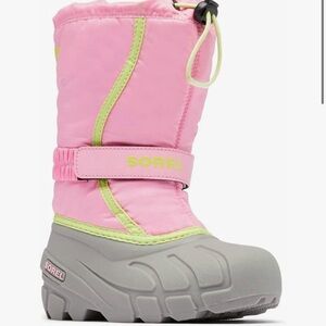 NWOT Girl’s Sorel Winter Flurry Snow Boots